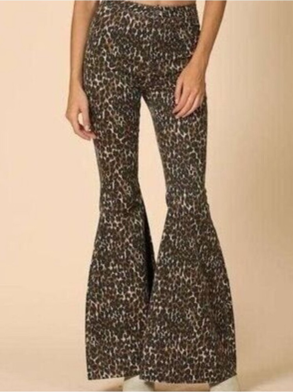 Blank Paige high waisted bell bottom flare leopard jeans